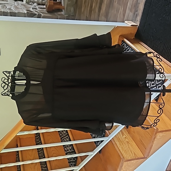 Monteau Tops - 👚MONTEAU BLACK TOP👚